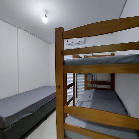 Apartamento Apartamento perto da praia no Indaiá Bertioga Exterior foto